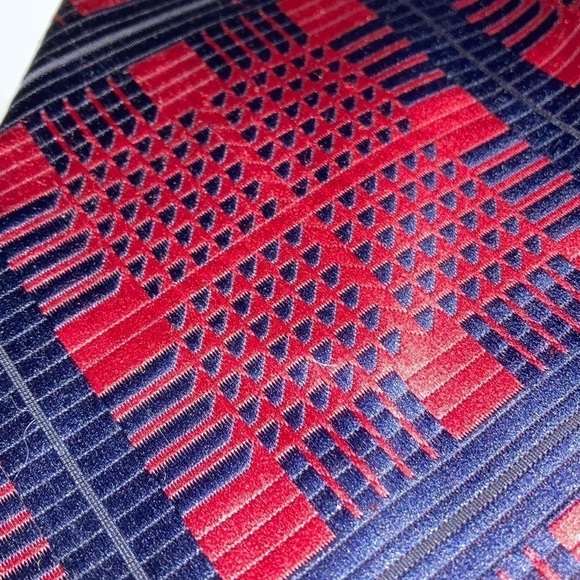 𝅺Christian Dior Navy & Red Tie - Picture 3 of 4
